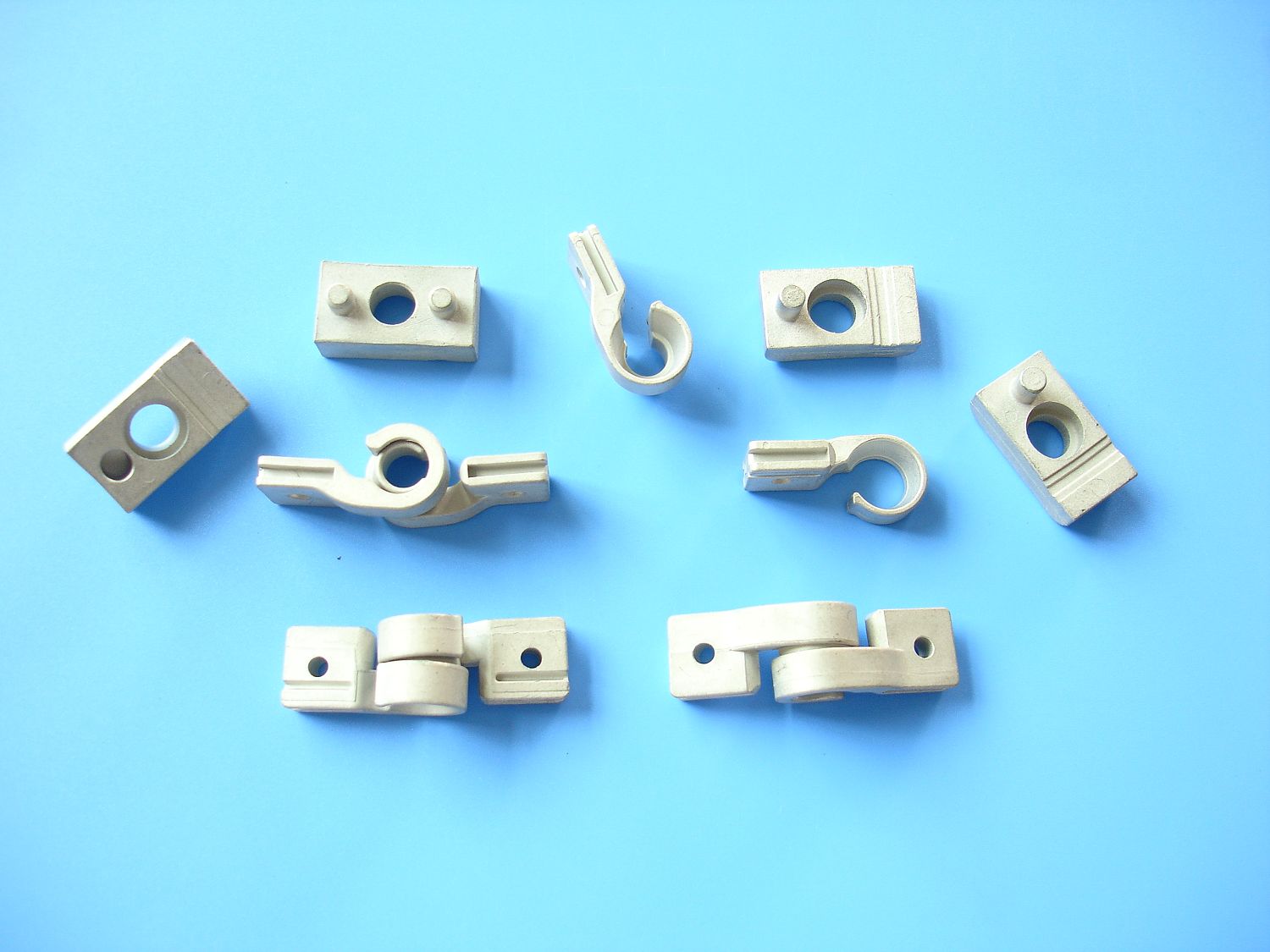 ע��Y����